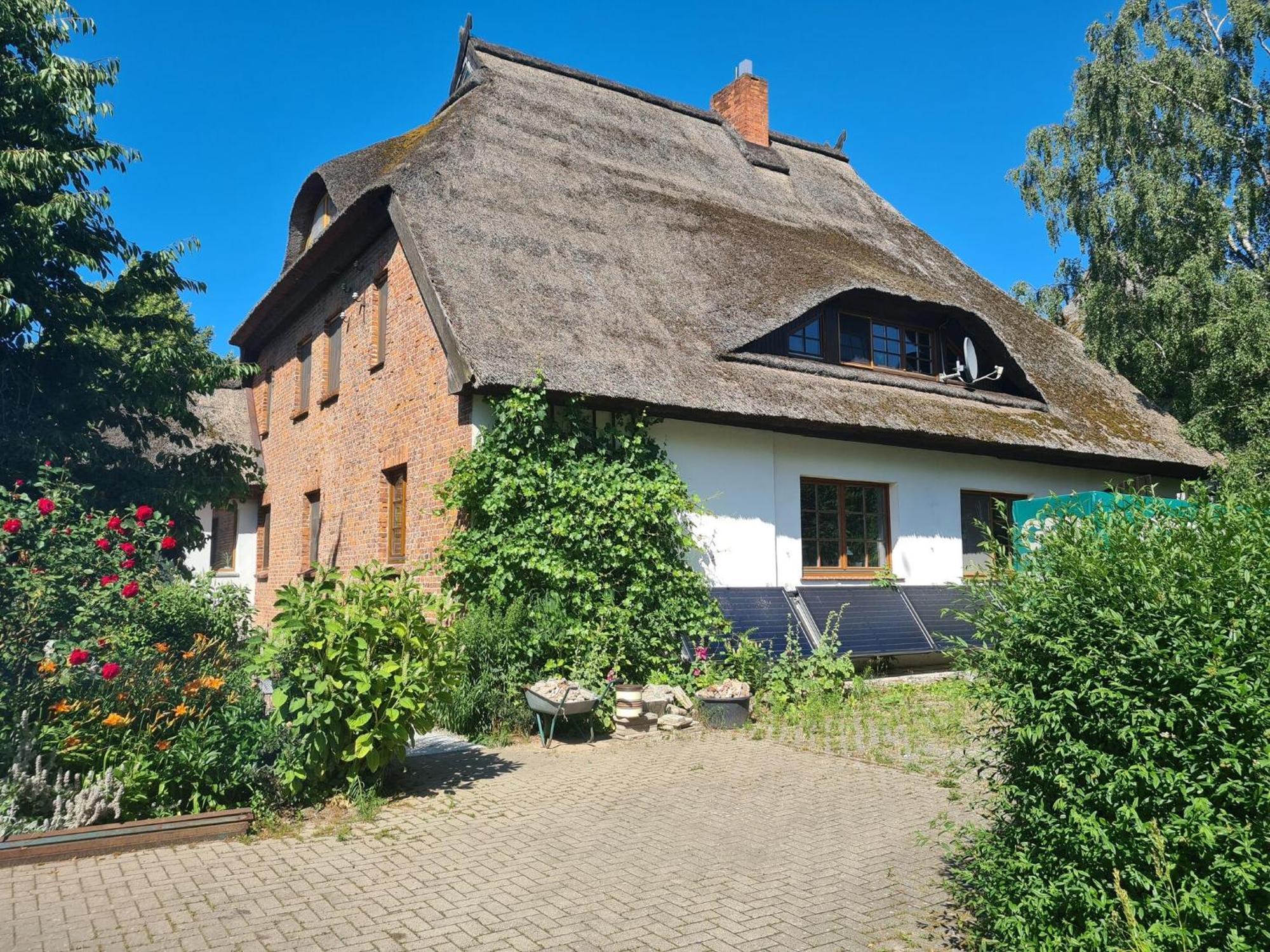 Renovated Apartment In The Old Farmhouse Krusenhagen Экстерьер фото